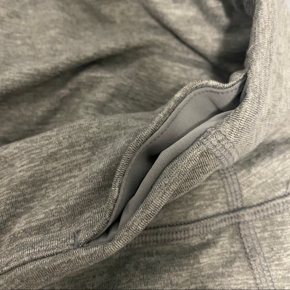 Capris Leggings - Picture 3 of 5